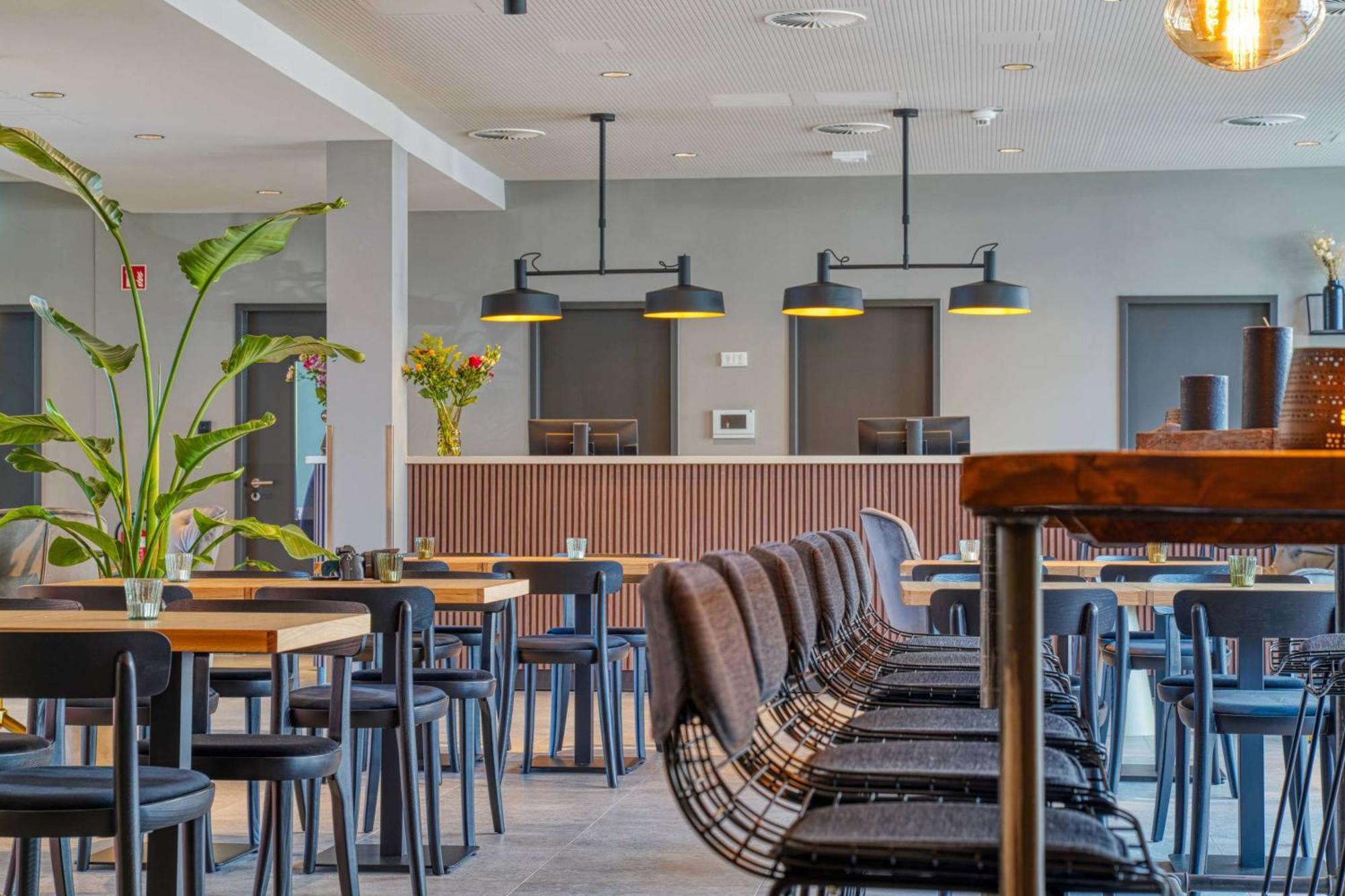 Nyce Hotel Ulm City, Trademark Collection By Wyndham Bagian luar foto